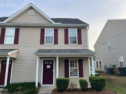 137 Buchanan Ln, Clayton, NC, 27527-5766 | Card Image