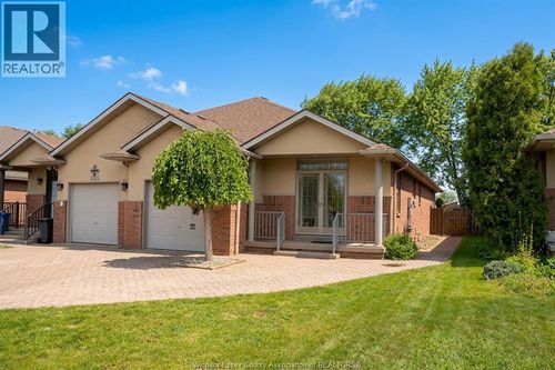 11908 Brouillette Crt, Tecumseh, ON, N8N5H5 | Card Image