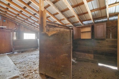 30 Pond Parrish Rd, Amherst, NH, 03031-1933 | Card Image