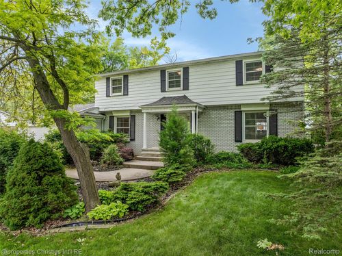 3379 Wormer Drive Drive, Waterford Charter Township, MI, 48329 | Card Image