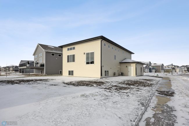 Exterior | Image 33