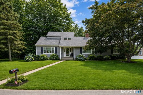365 Adley Rd, Fairfield, CT, 06825-2633 | Card Image