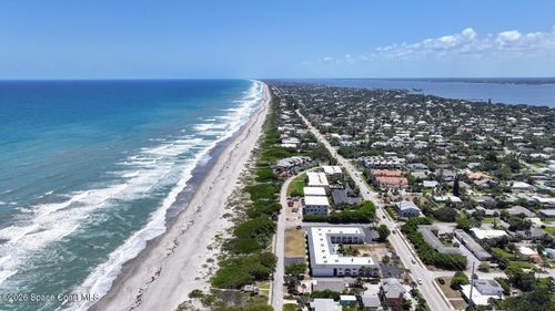 b13-904 Wave Crest Ave, INDIALANTIC, FL, 32903-3253 | Card Image
