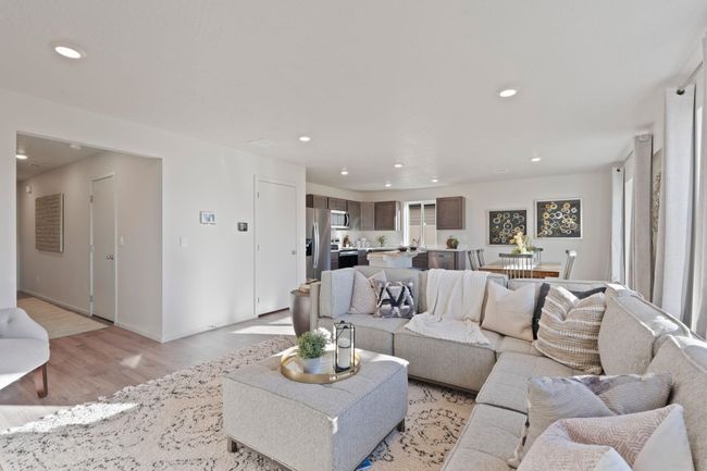 713 E L St, House other with 4 bedrooms, 3 bathrooms and null parking in Deer Park WA | Image 4