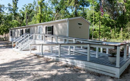 417 Sw Bumble St, Fort White, FL, 32038-6607 | Card Image