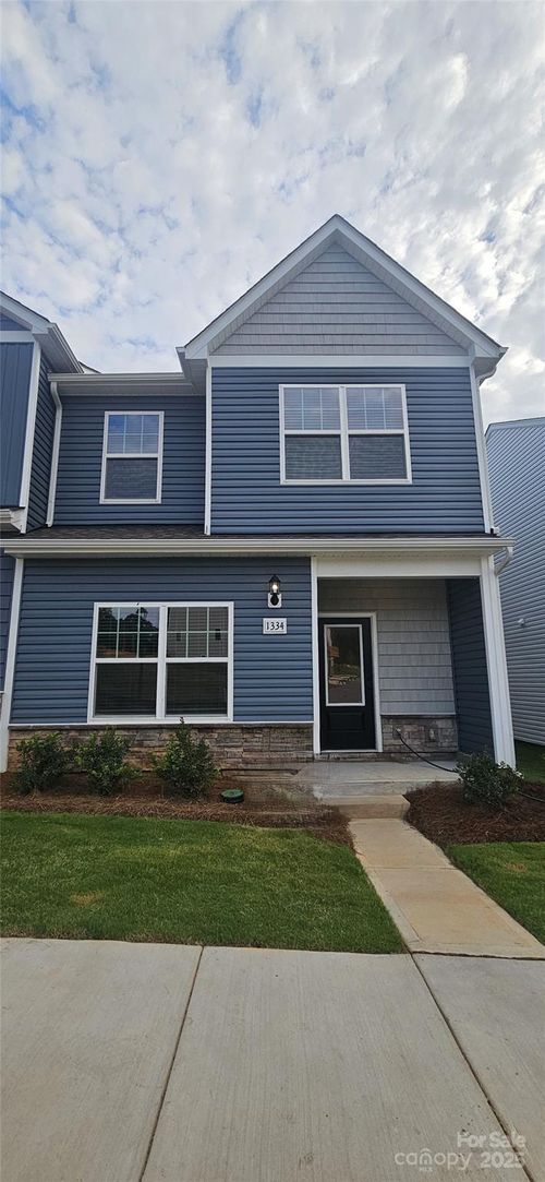 1334 Principal Featherstone Ave, Gastonia, NC, 28052-1513 | Card Image