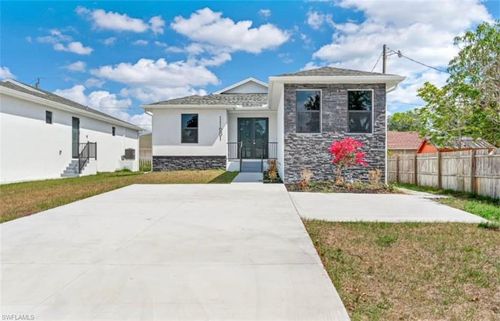 11671 Pawley Ave, BONITA SPRINGS, FL, 34135-5983 | Card Image