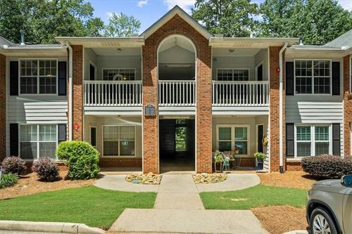123 Streamside Dr, Roswell, GA, 30076-4629 | Card Image