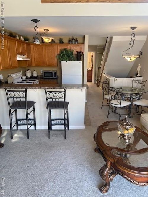 35017 Windsor Drive, New Baltimore, MI, 48047 | Card Image