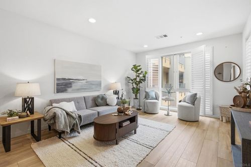 325-3887 Pell Pl, San Diego, CA, 92130-4153 | Card Image