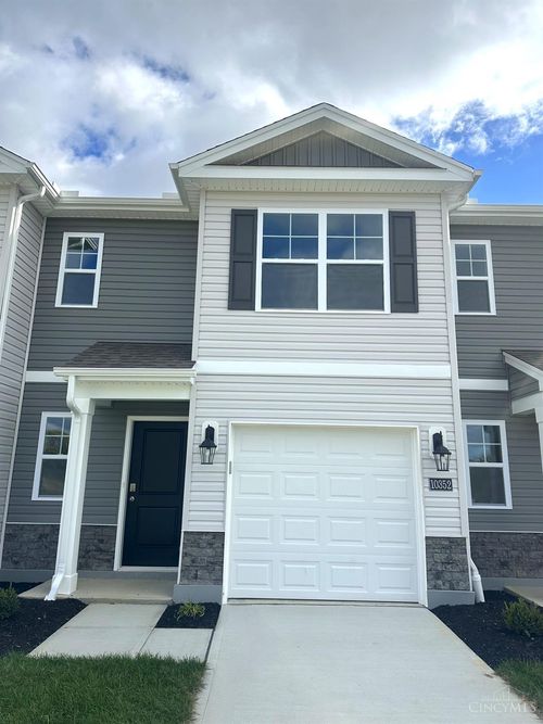 10352 Mae Court, Colerain Twp, OH, 45251 | Card Image