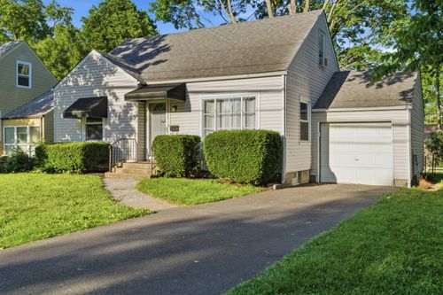 1772 Kenny Rd, Columbus, OH, 43212-1367 | Card Image