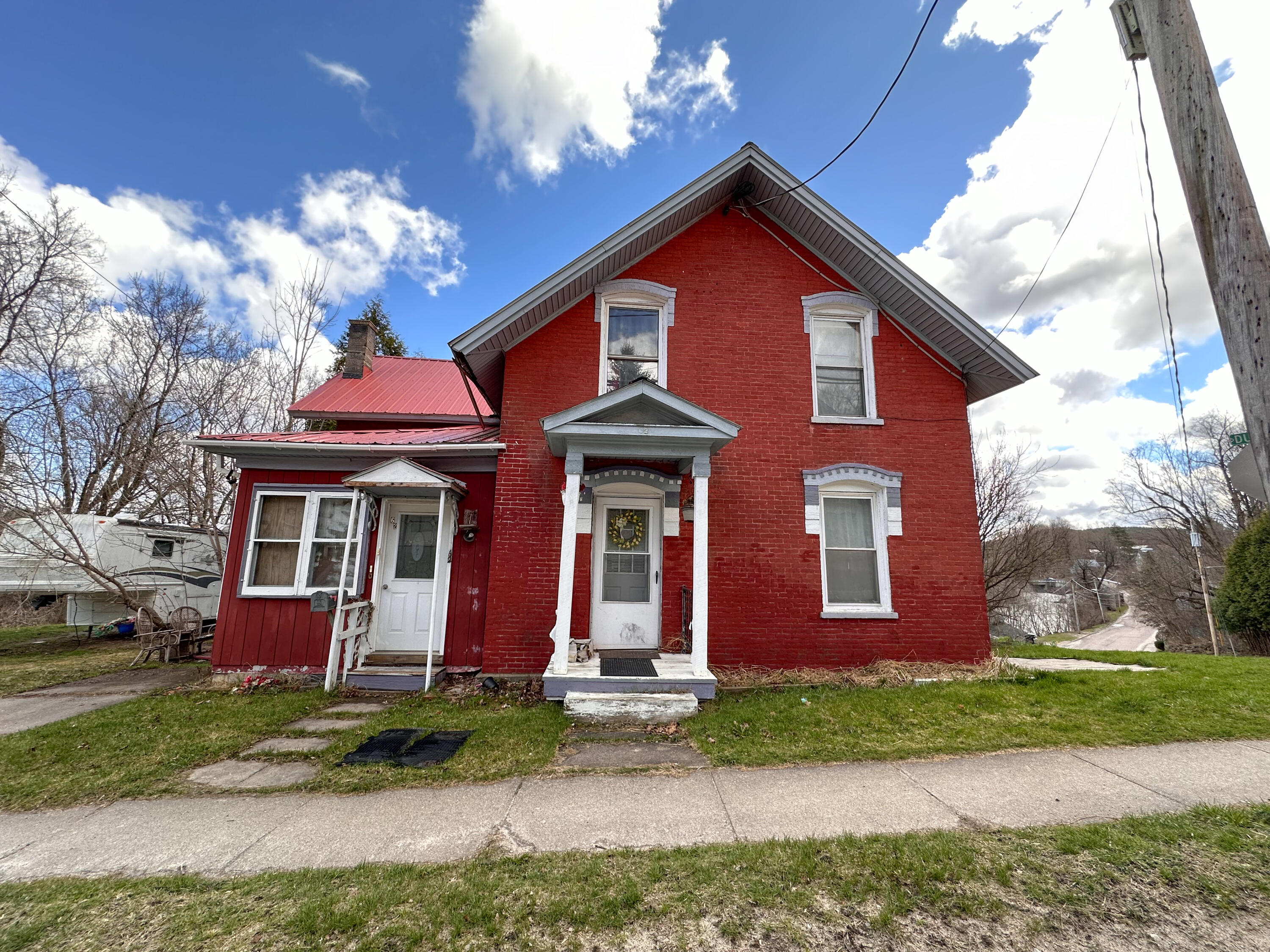 Duane St, Malone, NY 12953