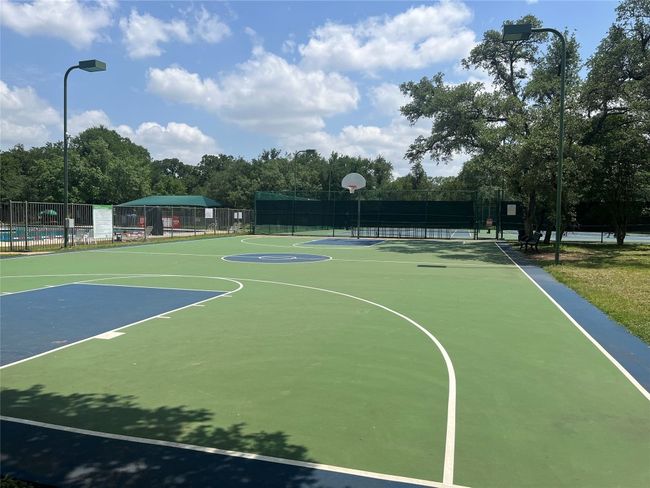 View of community court | Image 30