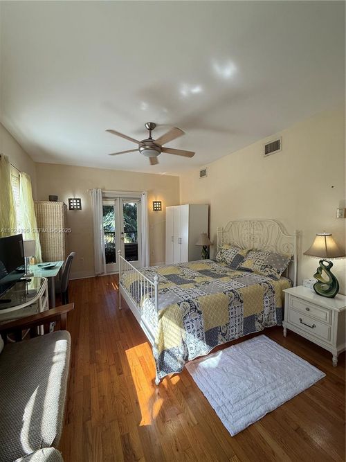 b-1550 Jefferson Ave, Miami Beach, FL, 33139-3488 | Card Image