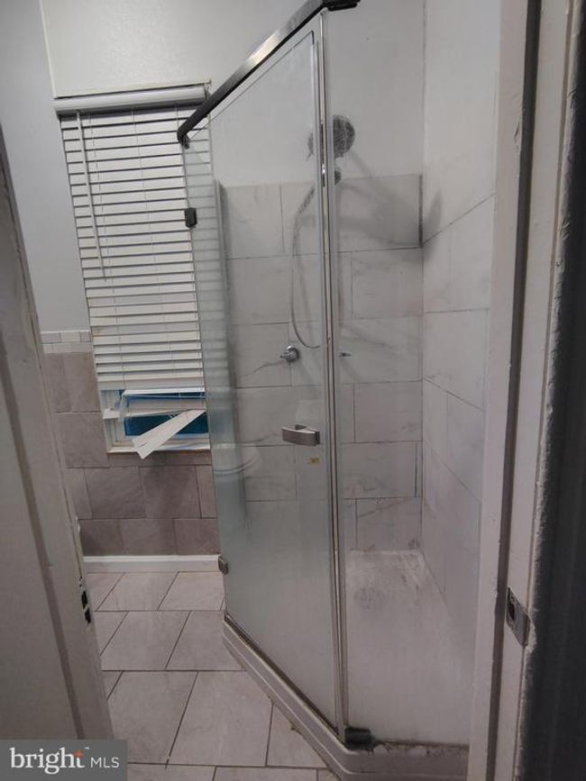 1321 W Auburn St, Townhouse with 2 bedrooms, 1 bathrooms and null parking in PHILADELPHIA PA | Image 11