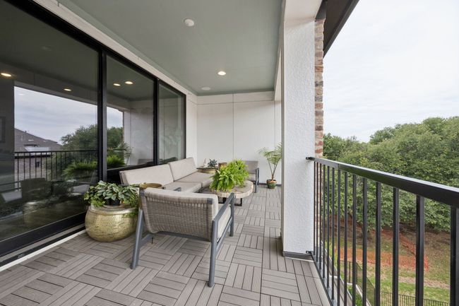 14932 Oak St, Townhouse with 3 bedrooms, 4 bathrooms and null parking in Addison TX | Image 34