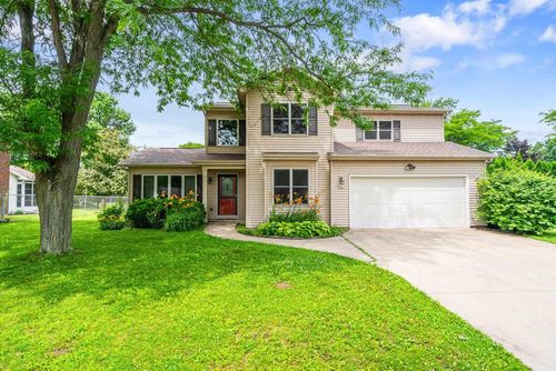 1325 S Westhaven Drive, Oshkosh, WI, 54904 | Card Image