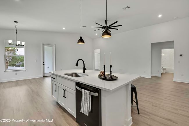 9739 Loretto St, House other with 4 bedrooms, 3 bathrooms and null parking in SPRING HILL FL | Image 16