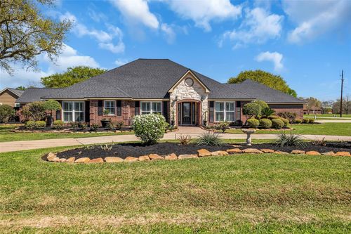 6700 Plantation Dr, Baytown, TX, 77523-8890 | Card Image