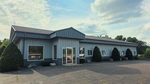 1210 Mansfield Street, Chippewa Falls, WI, 54729 | Card Image