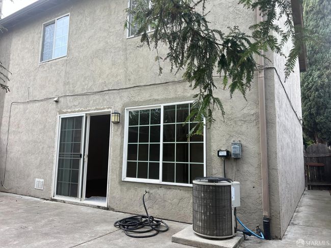2113 Mandarin Way, Townhouse with 4 bedrooms, 3 bathrooms and 2 parking in Antioch CA | Image 17