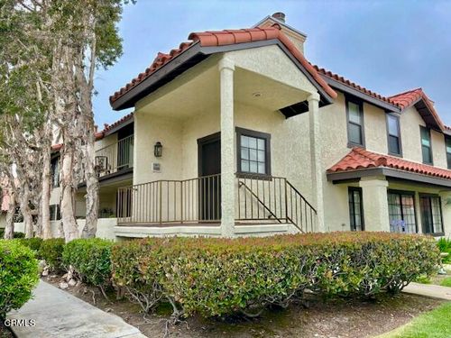 2226 Martinique Ln, Oxnard, CA, 93035-3621 | Card Image