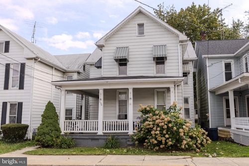 236 E Orange St, SHIPPENSBURG, PA, 17257-2006 | Card Image