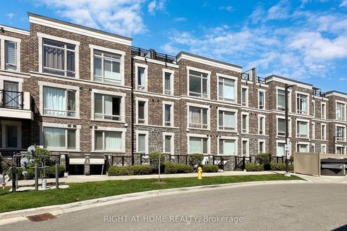 129-2 Dunsheath Way, Markham, ON, L6B1N3 | Card Image
