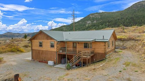 112 Pishkun Rd, Fishtail, MT, 59028-8056 | Card Image
