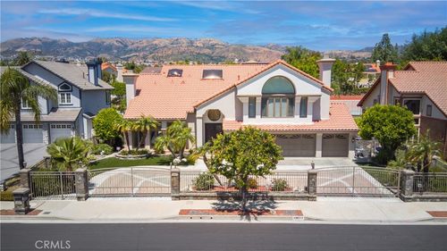 19677 Horace St, Chatsworth, CA, 91311-1927 | Card Image