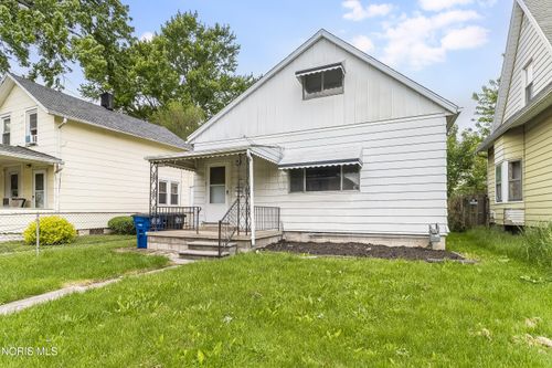 1221 Greenwood Ave, Toledo, OH, 43605-2414 | Card Image