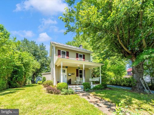125 Virginia Ave, Berryville, VA, 22611-1309 | Card Image