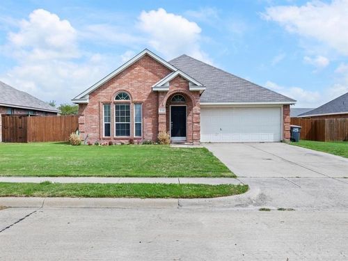 210 Magnolia St, Anna, TX, 75409-5263 | Card Image