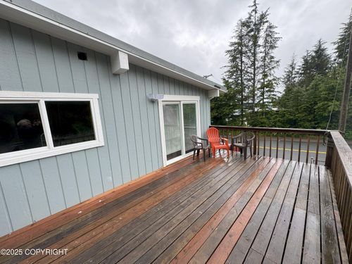 301 Peterson Ave, Sitka, AK, 99835-7135 | Card Image
