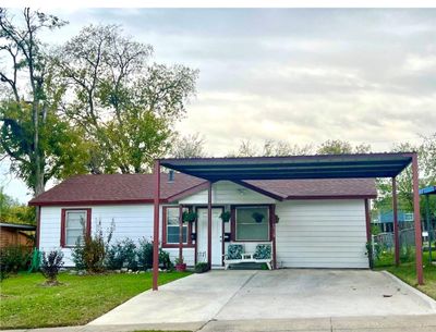 1328 E Jessamine Street, House other with 3 bedrooms, 1 bathrooms and null parking in Fort Worth TX | Image 1