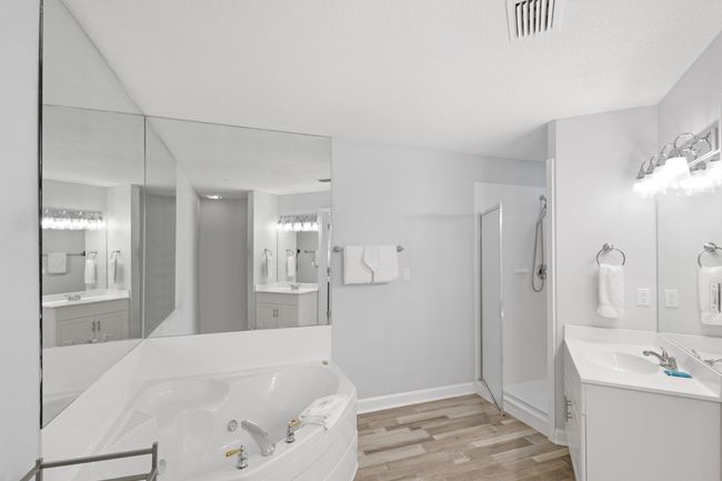 Master Bath | Image 25
