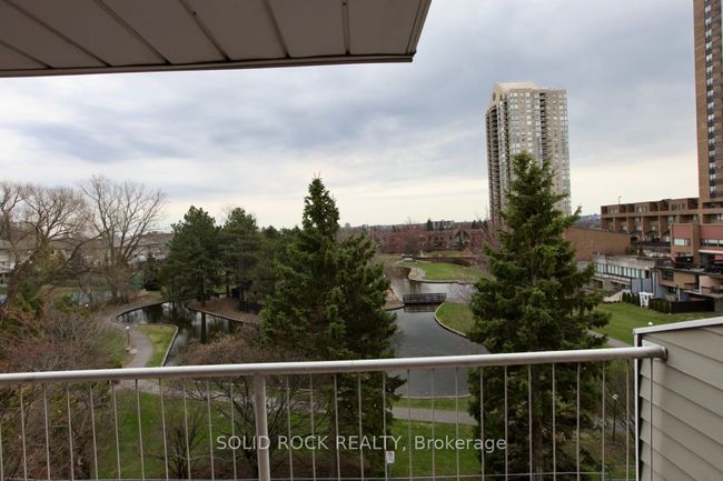 403 - 250 Brittany Dr, Condo with 3 bedrooms, 1 bathrooms and null parking in Ottawa ON | Image 28