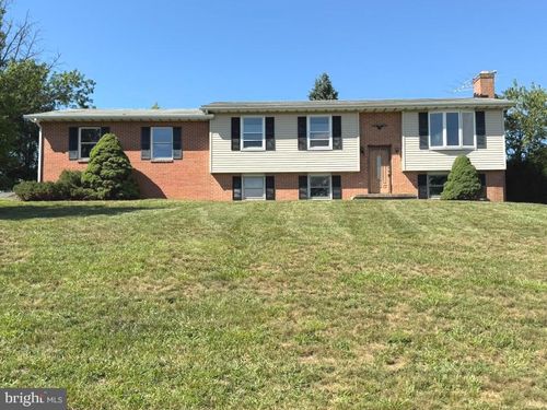 9301 Liberty Ct, FREDERICK, MD, 21701-2246 | Card Image