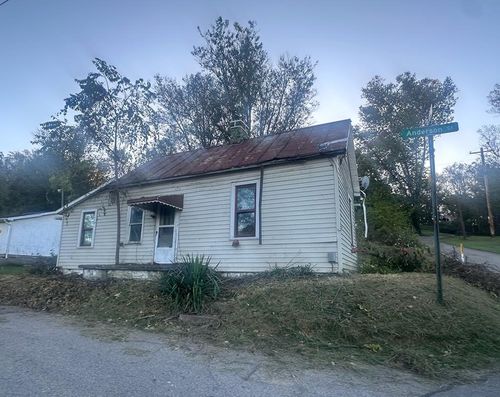 4 Hearney Ave, Wellston, OH, 45692 | Card Image