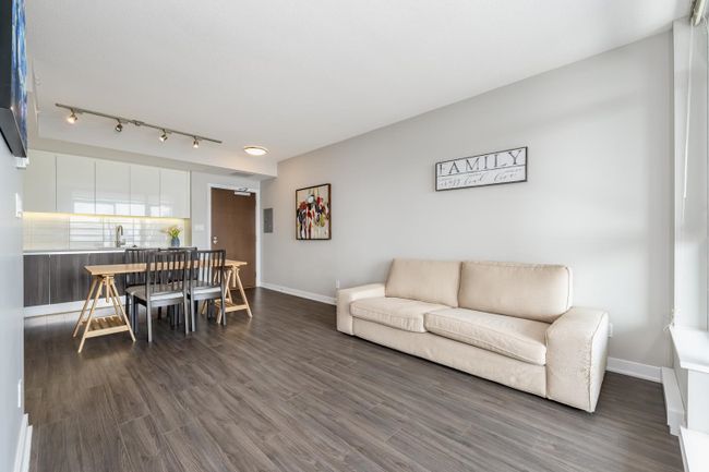 3508 - 4900 Lennox Lane, Condo with 1 bedrooms, 1 bathrooms and 1 parking in Burnaby BC | Image 8