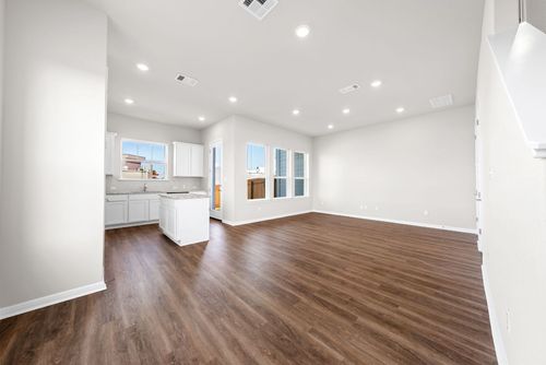 unit-101-1015 Vista View Dr, Georgetown, TX, 78626-2816 | Card Image