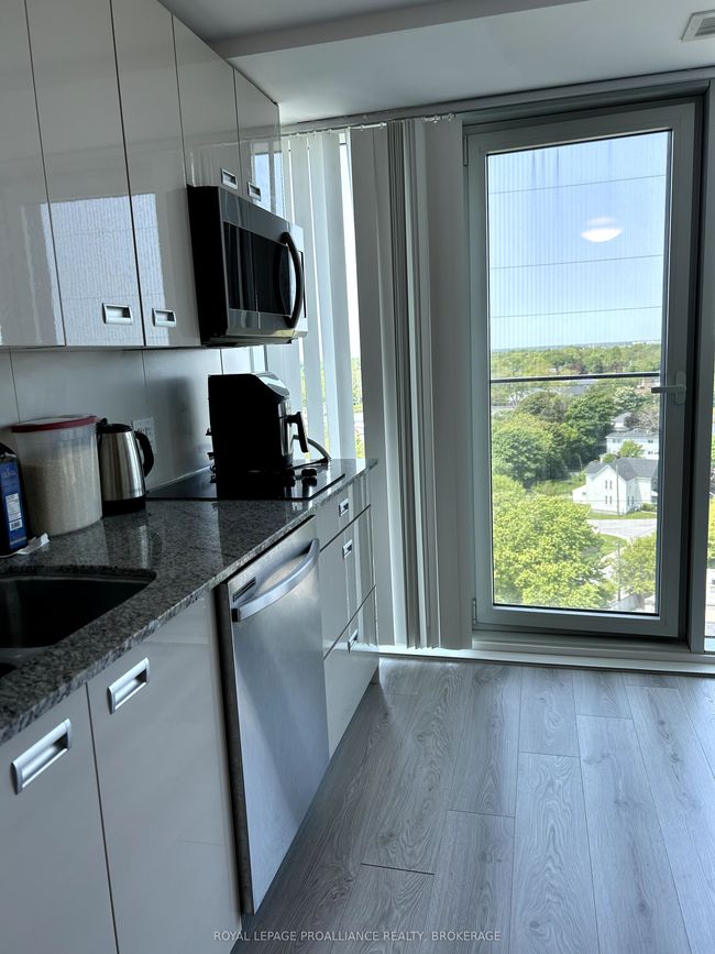1029 - 652 Princess St, Condo with 0 bedrooms, 1 bathrooms and null parking in Kingston ON | Image 5