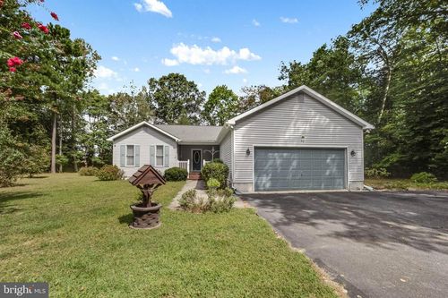 32 Falcon Crest Dr, HARBESON, DE, 19951-9734 | Card Image