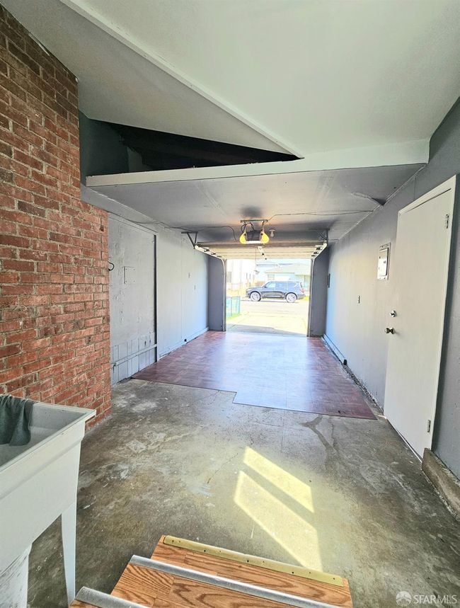 21235 Kahlert St, House other with 3 bedrooms, 2 bathrooms and 1 parking in Castro Valley CA | Image 41