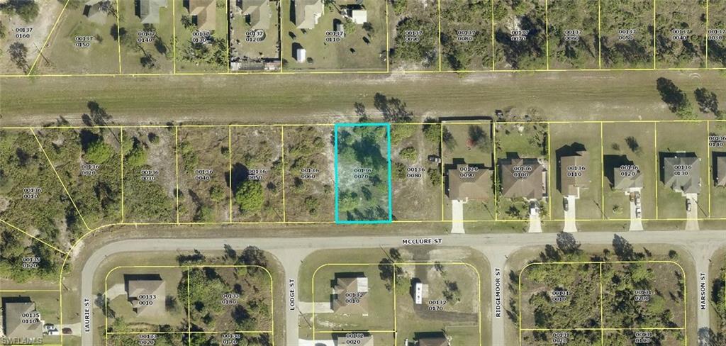 Land in LEHIGH ACRES