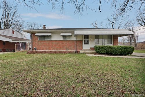 5616 Griggs Dr, Flint, MI, 48504-7013 | Card Image