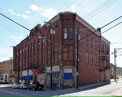 204-120 S Mcdonald Street, Mcdonald, PA, 15057 | Card Image