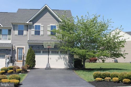 4018 Secretariat St, HARRISBURG, PA, 17112-4401 | Card Image