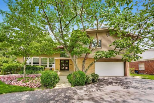 303 Charal Ln, Highland Park, IL, 60035-5103 | Card Image